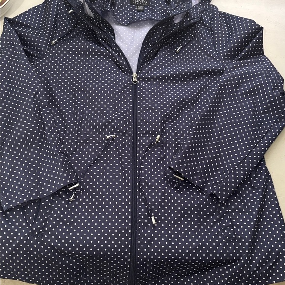 Jones New York Navy Micro Dot Packable Jacket Windbreaker Rain
Jacket Sz XL NWOT - Picture 3 of 13